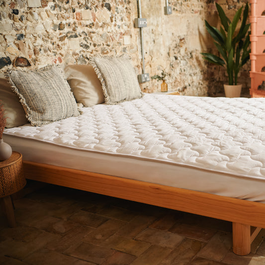 Image of the Bamboo Underblanket on a double bed